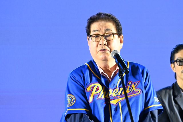 小池百合子都知事、井端弘和、アレックス・ラミレスら映画『4アウト　－もう一度、プレイボール－』イベント登壇の様子（16枚目）