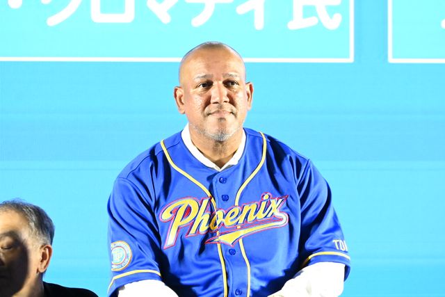 小池百合子都知事、井端弘和、アレックス・ラミレスら映画『4アウト　－もう一度、プレイボール－』イベント登壇の様子（18枚目）