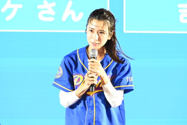 小池百合子都知事、井端弘和、アレックス・ラミレスら映画『4アウト　－もう一度、プレイボール－』イベント登壇の様子（22枚目）