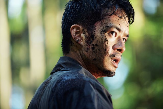 最強の殺し屋は 池松壮亮！高石あかり＆伊澤彩織『ベイビーわるきゅーれ ナイスデイズ』場面写真（2枚目）