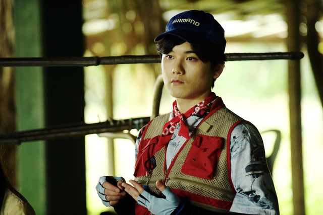 最強の殺し屋は 池松壮亮！高石あかり＆伊澤彩織『ベイビーわるきゅーれ ナイスデイズ』場面写真（6枚目）