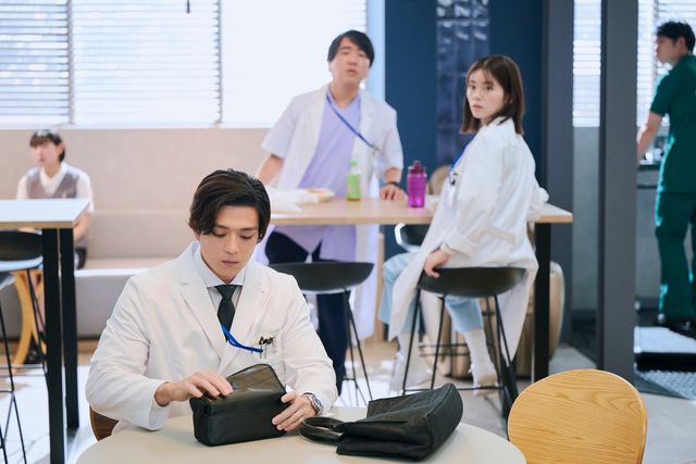 【ネタバレ】師匠・赤池（田中泯）の違和感に徳重（松本潤）は…日曜劇場「19番目のカルテ」第7話（17枚目）