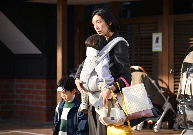 「対岸の家事～これが、私の生きる道！～」より江口のりこ演じる長野礼子