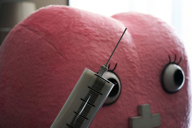 いろんなとこに生理ちゃん！二階堂ふみ『生理ちゃん』場面写真（8枚目）