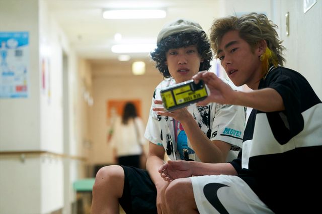 強烈！若葉竜也×吉村界人×淡梨×柳俊太郎『神は見返りを求める』場面写真（2枚目）