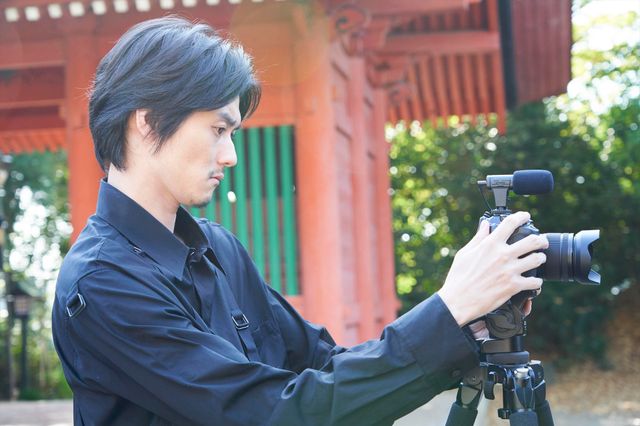 強烈！若葉竜也×吉村界人×淡梨×柳俊太郎『神は見返りを求める』場面写真