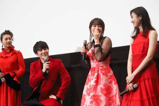 間宮祥太朗、桜井日奈子、恒松祐里、堀田真由ら若手人気キャストが集結！『殺さない彼と死なない彼女』初日舞台あいさつ（13枚目）