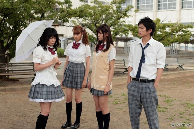 川村ゆきえ、ノーパン女子高生に！フォトギャラリー（3枚目）