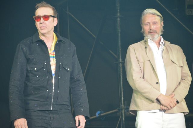 ニコケイ＆マッツ＆ヒュー、指ハート3連打！「大阪コミコン2025」豪華共演のグランドフィナーレ（15枚目）