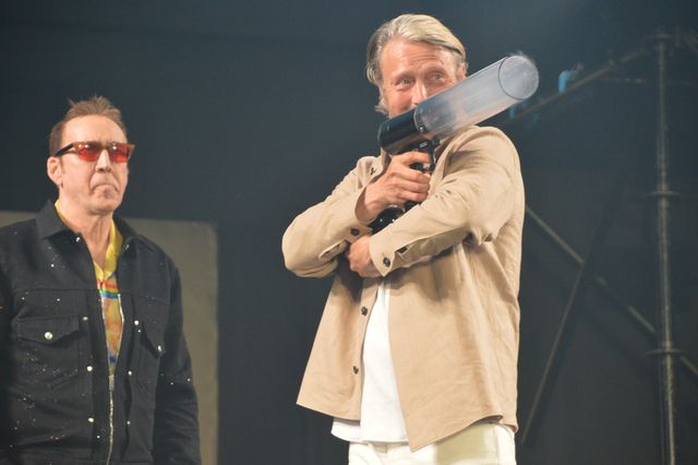 ニコケイ＆マッツ＆ヒュー、指ハート3連打！「大阪コミコン2025」豪華共演のグランドフィナーレ（32枚目）