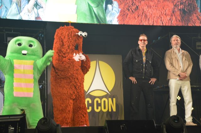 ニコケイ＆マッツ＆ヒュー、指ハート3連打！「大阪コミコン2025」豪華共演のグランドフィナーレ（38枚目）