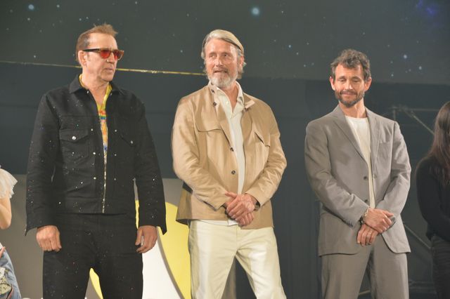 ニコケイ＆マッツ＆ヒュー、指ハート3連打！「大阪コミコン2025」豪華共演のグランドフィナーレ（40枚目）