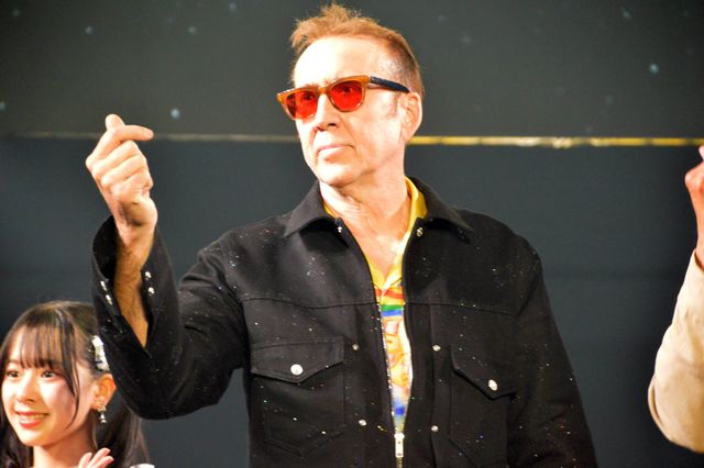 ニコケイ＆マッツ＆ヒュー、指ハート3連打！「大阪コミコン2025」豪華共演のグランドフィナーレ（42枚目）