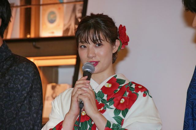 足立梨花の浴衣姿に白洲迅＆浅香航大がうっとり！「僕はまだ君を愛さないことができる」トークイベント（6枚目）