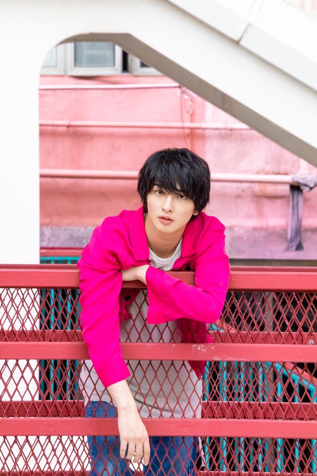 テーマは男の色気！横浜流星2nd写真集、収録カット＜全3枚＞（2枚目）