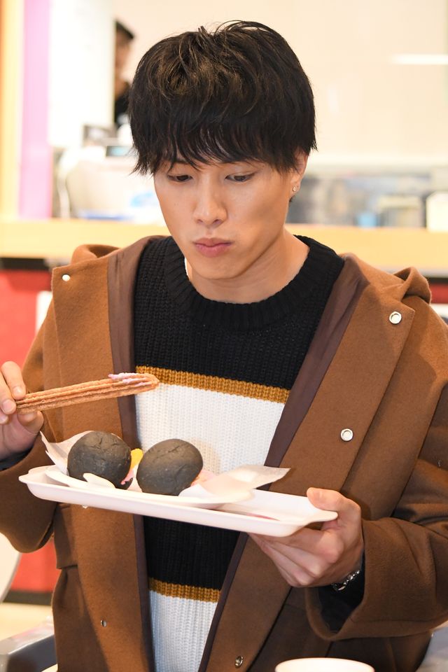 町田啓太＆鈴木伸之ら劇団EXILEのもぐもぐ姿！「jam cafe」特別イベント（17枚目）