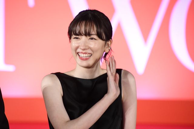 背中見せドレスで魅了！永野芽郁、芦田愛菜、仲里依紗、松本若菜、小沢真珠が美の競演『はたらく細胞』細胞大集合プレミア（39枚目）