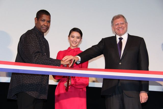 デンゼル、鼻の下伸びてる？ジャパンプレミア写真ギャラリー（24枚目）