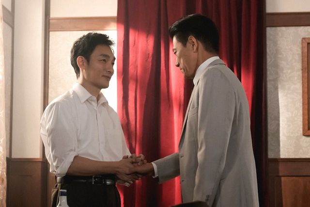 敗戦、羽鳥は不安に…「ブギウギ」第67回の場面写真：フォトギャラリー