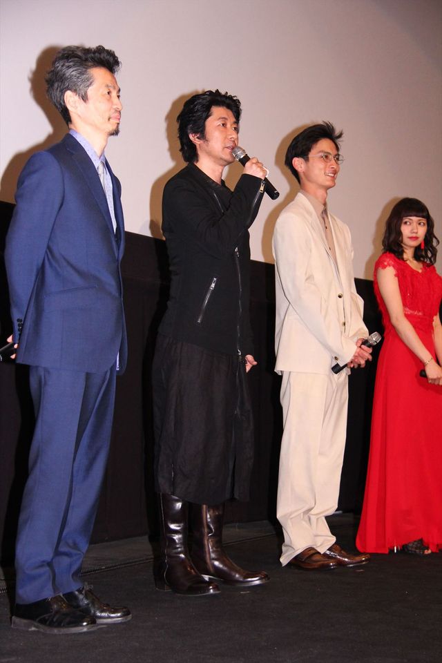 二階堂ふみ、美脚チラリ！大杉漣、真木よう子、高良健吾らも登壇『蜜のあわれ』舞台あいさつギャラリー（9枚目）