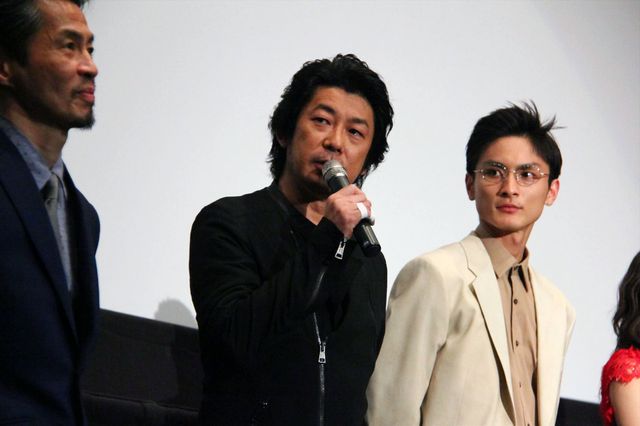 二階堂ふみ、美脚チラリ！大杉漣、真木よう子、高良健吾らも登壇『蜜のあわれ』舞台あいさつギャラリー（16枚目）