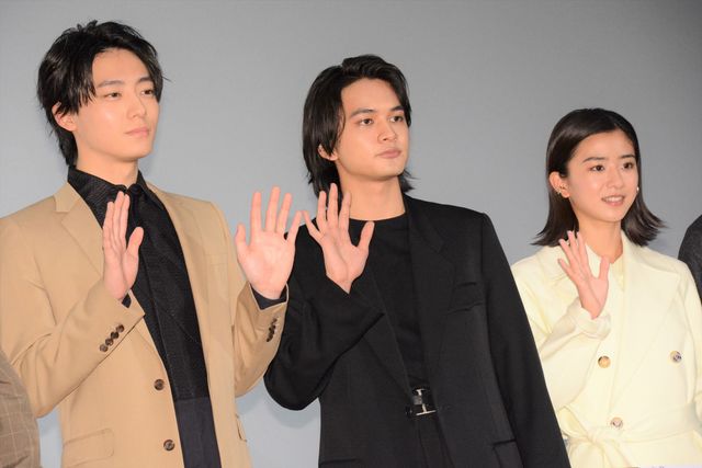 北村匠海、段取りも本気で！撮影秘話を明かした映画『明け方の若者たち』公開記念舞台あいさつ（9枚目）