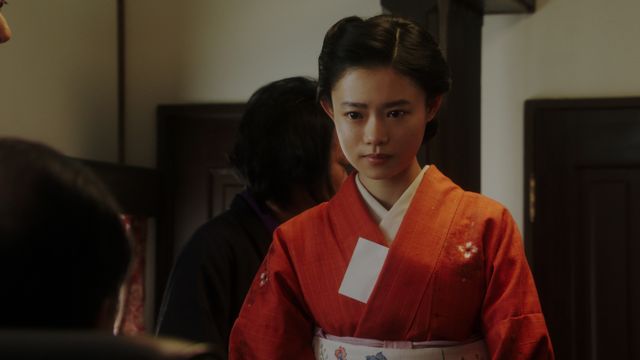 ある新聞記事に千代が驚き…「おちょやん」第80回：フォトギャラリー