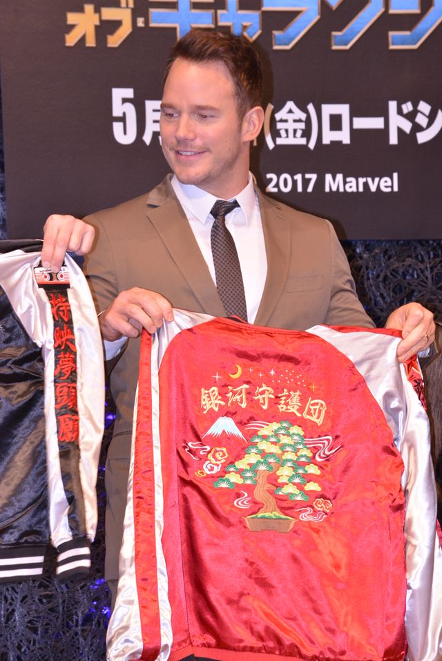 スカジャン似合ってる！『ガーディアンズ・オブ・ギャラクシー：リミックス』会見フォトギャラリー（2枚目）