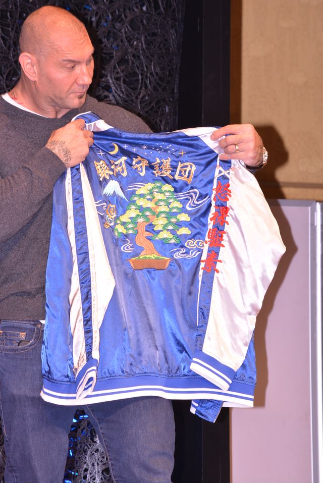 スカジャン似合ってる！『ガーディアンズ・オブ・ギャラクシー：リミックス』会見フォトギャラリー（5枚目）