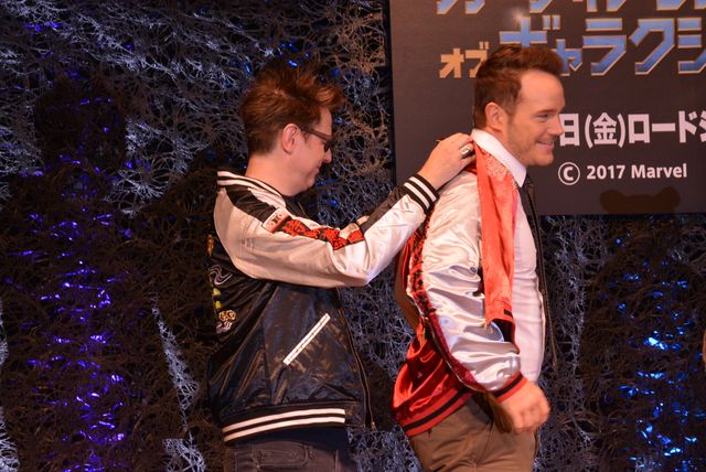 スカジャン似合ってる！『ガーディアンズ・オブ・ギャラクシー：リミックス』会見フォトギャラリー（7枚目）
