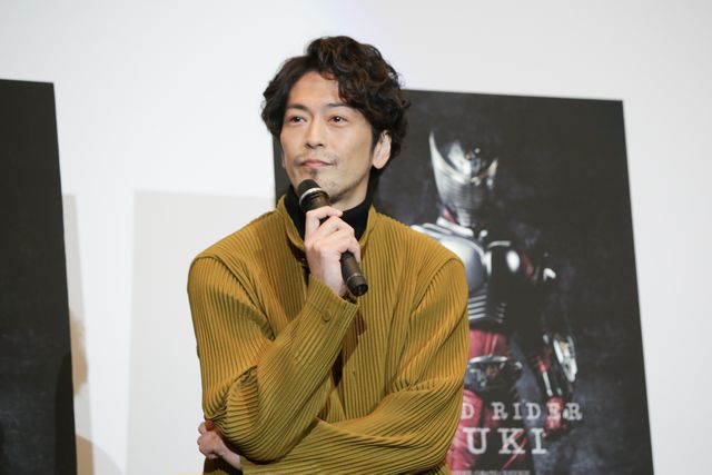 「仮面ライダー龍騎」須賀貴匡x松田悟志x萩野崇が同時変身！『ギーツ×リバイス』龍騎ナイト（3枚目）