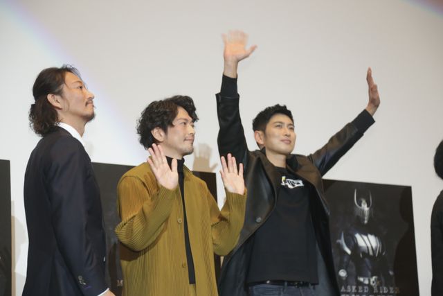 「仮面ライダー龍騎」須賀貴匡x松田悟志x萩野崇が同時変身！『ギーツ×リバイス』龍騎ナイト（13枚目）