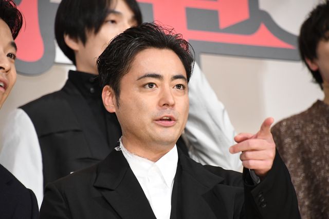 山田孝之、仲野太賀ら16名集結『十一人の賊軍』初日舞台挨拶（4枚目）