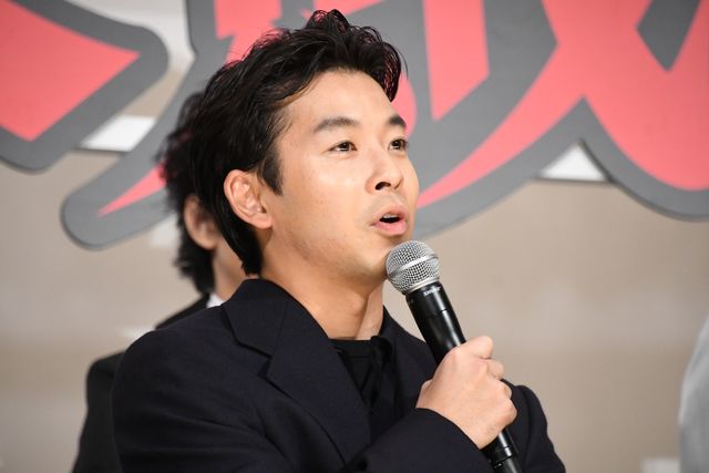山田孝之、仲野太賀ら16名集結『十一人の賊軍』初日舞台挨拶（8枚目）