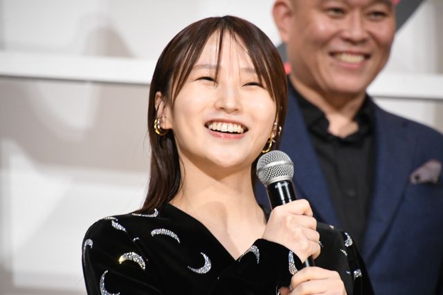 山田孝之、仲野太賀ら16名集結『十一人の賊軍』初日舞台挨拶（19枚目）