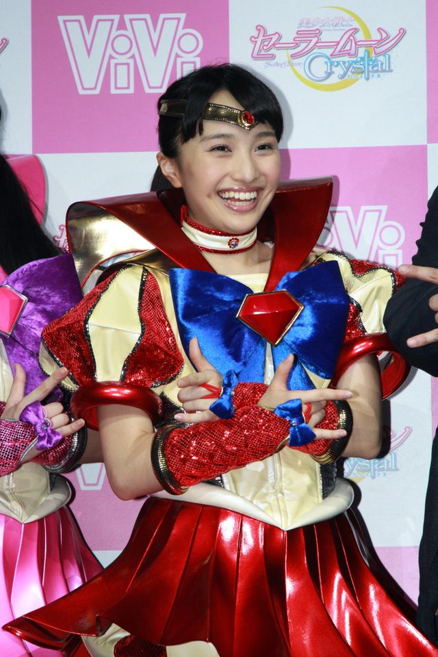 ももクロ「セーラームーン」風の新衣装！フォトギャラリー（4枚目）