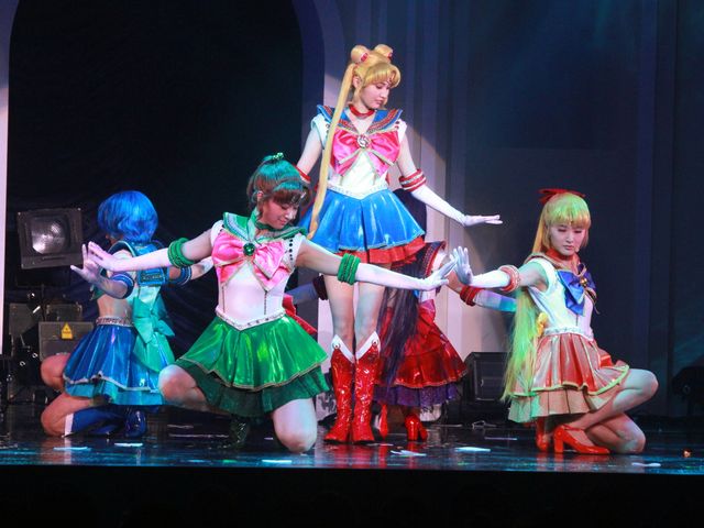 ももクロ「セーラームーン」風の新衣装！フォトギャラリー（10枚目）