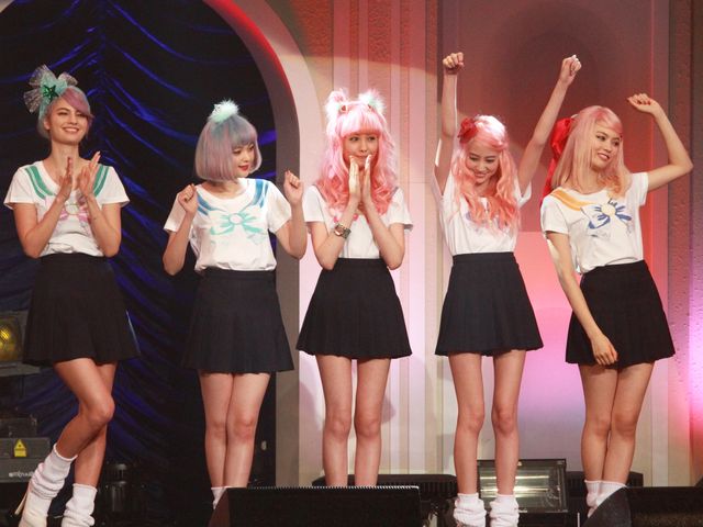 ももクロ「セーラームーン」風の新衣装！フォトギャラリー（13枚目）