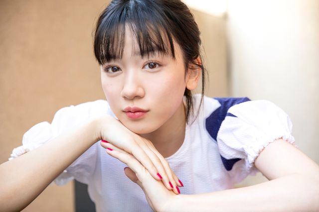 可愛すぎる！永野芽郁『君は月夜に光り輝く』インタビューカット（6枚目）