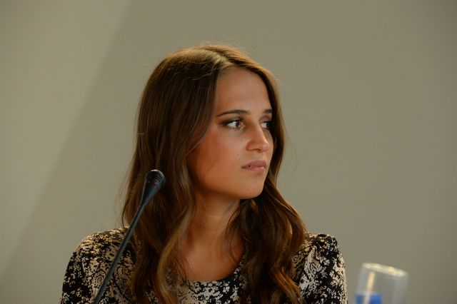 『レミゼ』エディ・レッドメイン、妻と手をつないでベネチアに登場！フォトギャラリー（33枚目）