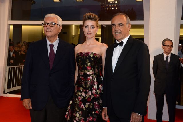 『レミゼ』エディ・レッドメイン、妻と手をつないでベネチアに登場！フォトギャラリー（45枚目）