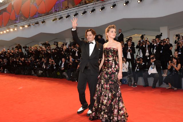 『レミゼ』エディ・レッドメイン、妻と手をつないでベネチアに登場！フォトギャラリー（55枚目）