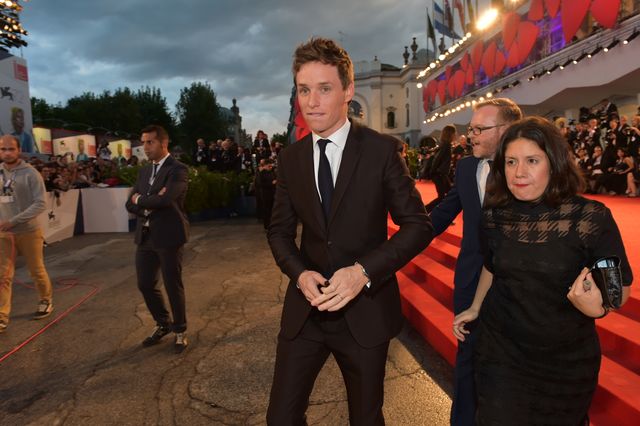 『レミゼ』エディ・レッドメイン、妻と手をつないでベネチアに登場！フォトギャラリー（60枚目）