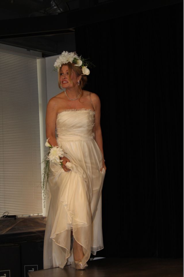 カイヤ、ウエディングドレス姿で大暴露！フォトギャラリー（11枚目）