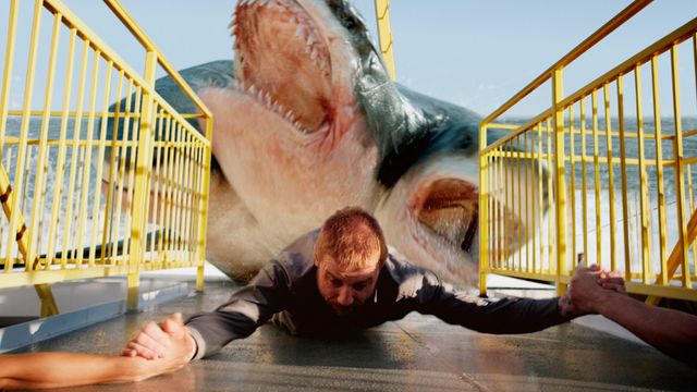 テレ東 3年連続サメ祭り 宇宙行く シャークネード 新作を地上波初放送 シネマトゥデイ
