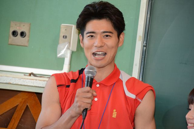 市原隼人＆武田玲奈ら登壇！ドラマ「おいしい給食」記者会見（6枚目）