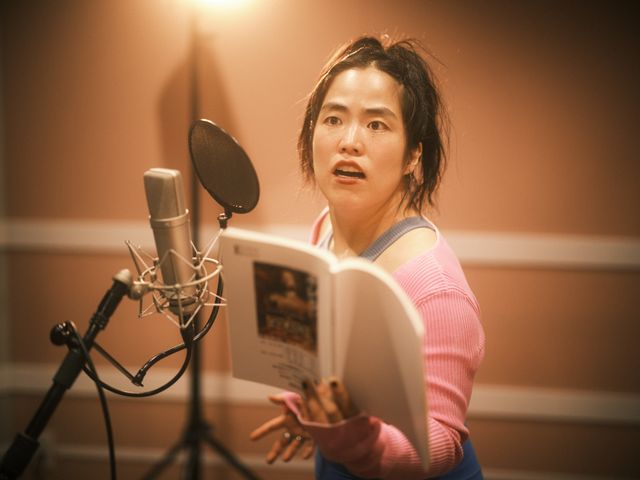 ゆりやんレトリィバァ、映画『ビーキーパー』アフレコでの様子（2枚目）