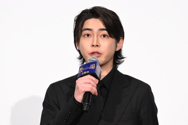 木村拓哉、観客にポップコーン手渡し！映画『教場』舞台あいさつでサプライズ（8枚目）