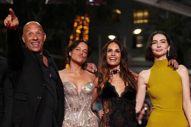 『ワイルド・スピード』ミア女優、大胆サイド空き　美麗ドレスで魅了！カンヌにキャスト登場（3枚目）