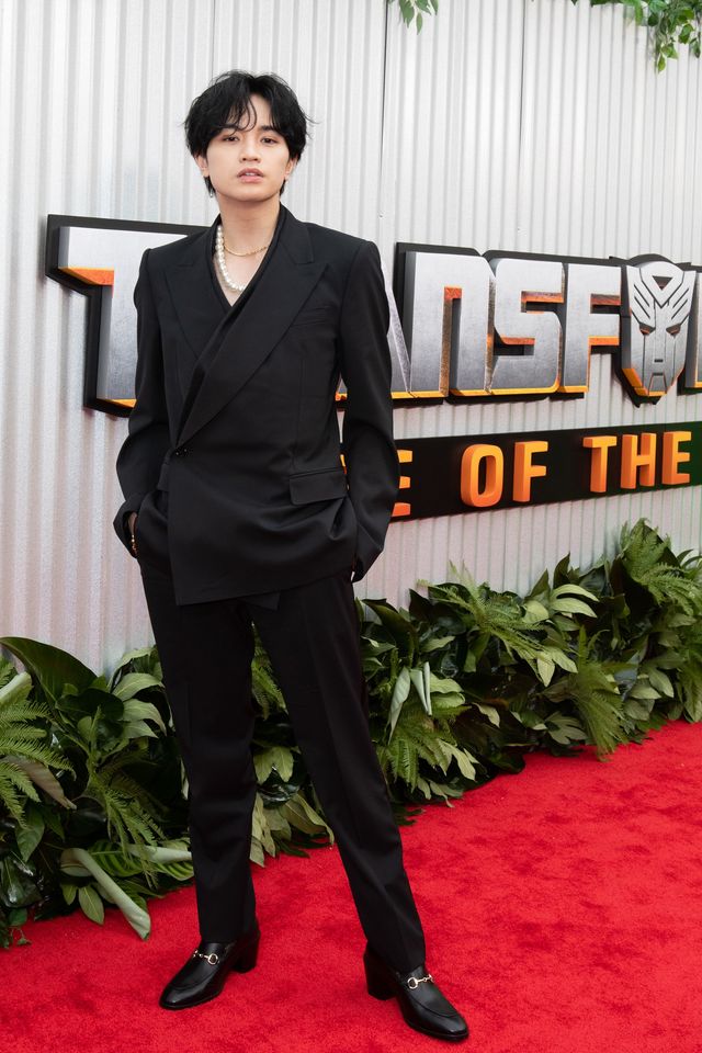 中島健人、タキシード姿で色気ダダ漏れ…『トランスフォーマー／ビースト覚醒』NYプレミア：フォトギャラリー